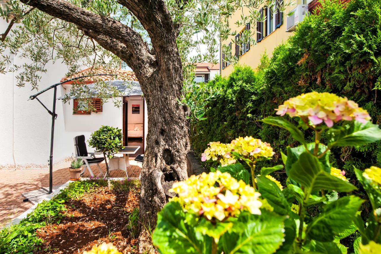 Apartments Carmelo Rovinj Ngoại thất bức ảnh