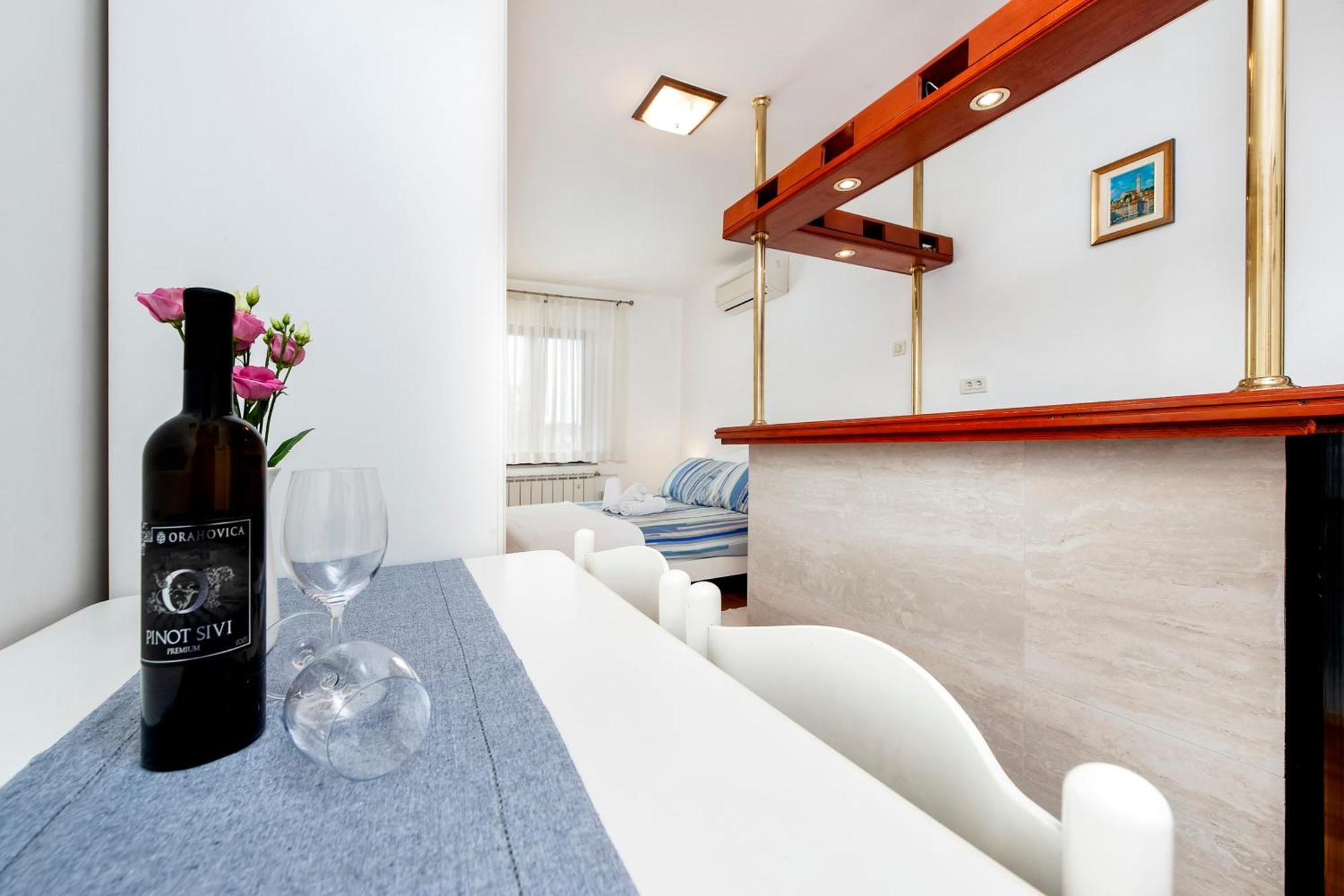Apartments Carmelo Rovinj Ngoại thất bức ảnh